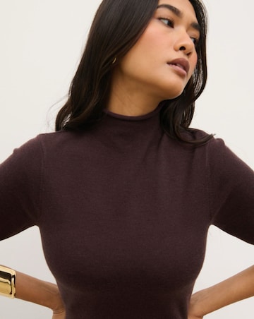 Pretty Lavish Addie Grown Neck Short Sleeve Knitted Maxi Dress