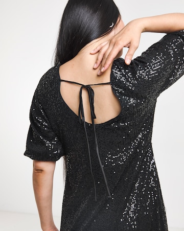 Linear Sequin Puff Sleeve Midi Dress