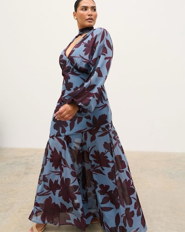 Pretty Lavish Petula Batwing Scarf Floral Print Maxi Dress