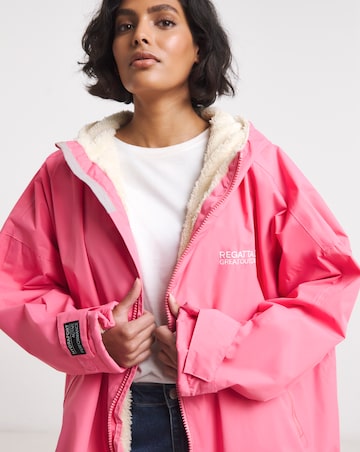 Regatta Waterproof Changing Robe