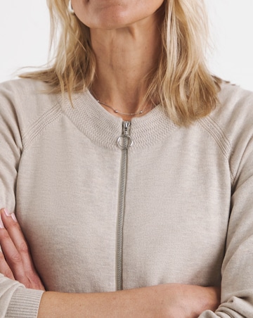 Lightweight Knitted Bomber