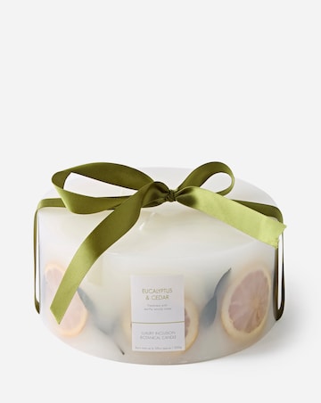 Winter Morning Eucalyptus & Cedar Eucalyptus & Cedar Inclusion Candle