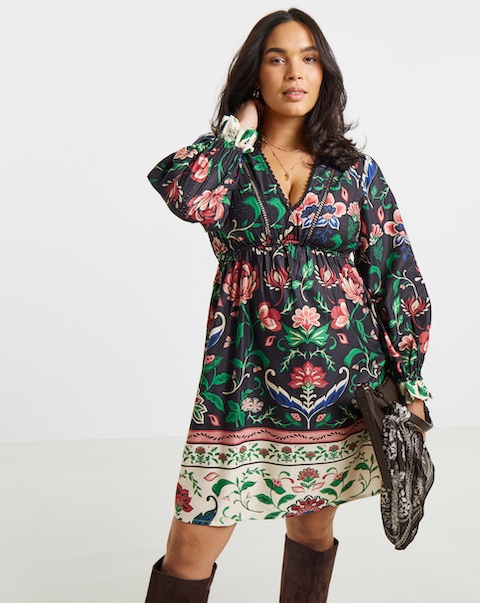 New In - Simply Be Border Print Skater Dress