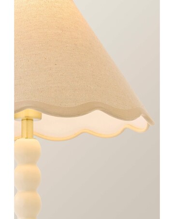 ValueLights Bobble Cream Table Lamp with Natural Trim Scallop Shade