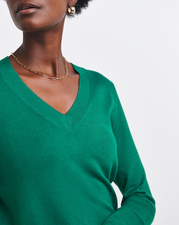 V Neck Jumper