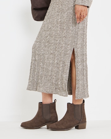 Kelani Block Heel Chelsea Ankle Boots - Wide Fit (E)