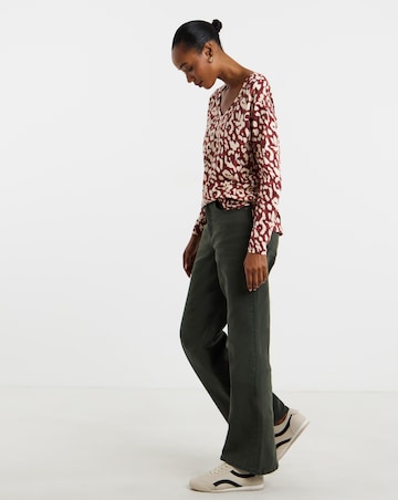 Animal Print 3/4 Sleeve Slouch V-Neck Longline Top