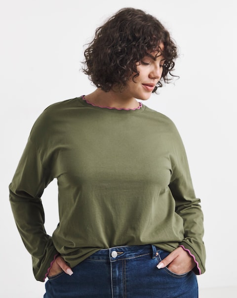 New In - LS Scallop Edge Top