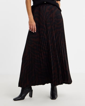 Jersey Pleated Pull On Maxi Skirt