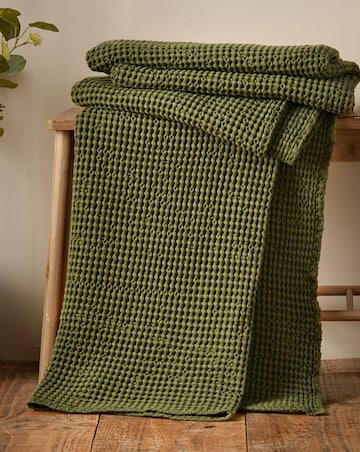Pineapple Elephant Jaipur Waffle Cotton Throw