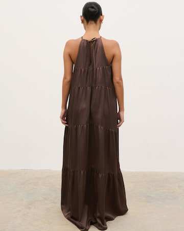 Pretty Lavish Story Linen Contrast Maxi Dress