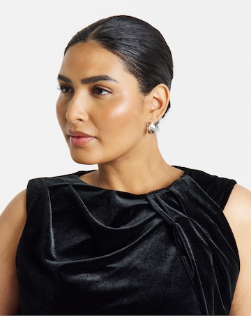 Simply Be Black Velvet Vest