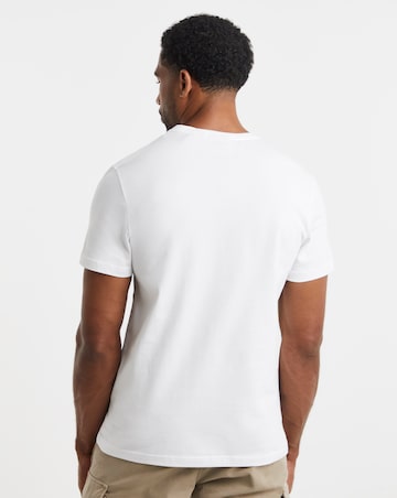Lyle & Scott Short Sleeve Graphic Eagle T-Shirt - White