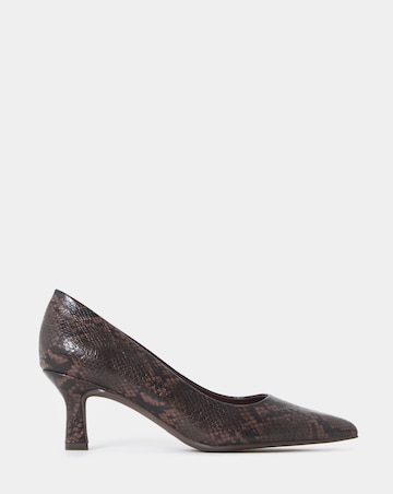 Heavenly Soles Kirsten Pointed Toe Court Shoes - Wide Fit (E)