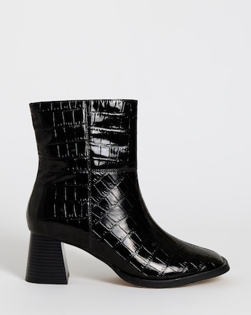 Brooklyn Flared Block Heel Ankle Boots - Extra Wide Fit (EEE)