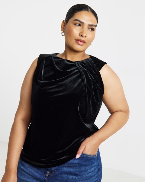 New In - Velvet Vest