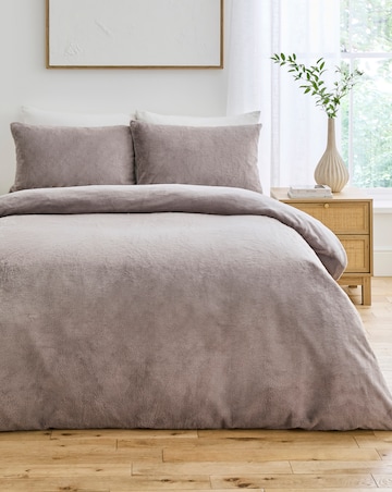 Luxe Faux Fur Duvet Cover Set