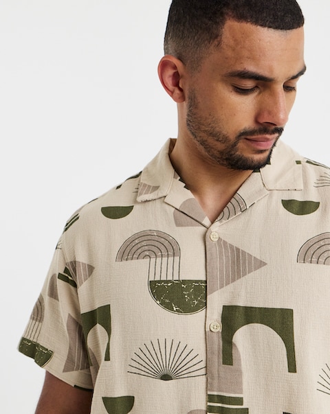Jack & Jones Abstract Print Resort Shirt - Cream/Green