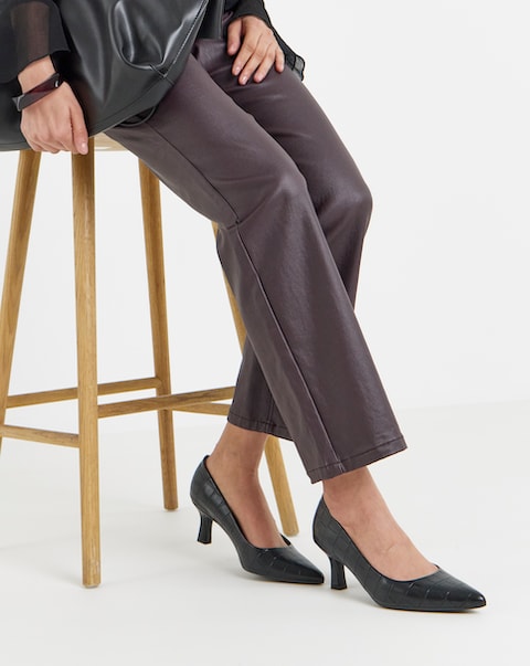 Heavenly Soles Kirsten Pointed Toe Court Shoes - Extra Wide Fit (EEE)