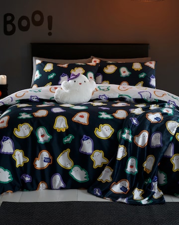 Catherine Lansfield Halloween Ghosts Throw