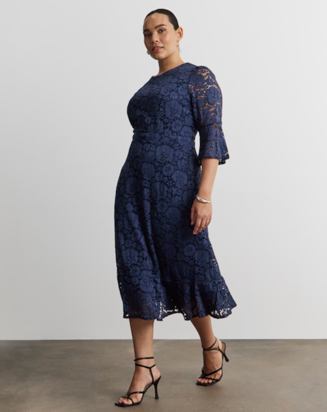 ladies lace dresses size 14 Amazon.com: Plus Size Black Dress for Women Classic Floral Lace V Neck  Wedding Guest Cocktail Formal Midi Dress Apricot XL : Clothing, Shoes &  Jewelry