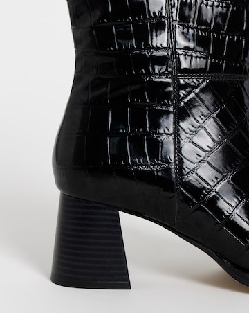 Brooklyn Flared Block Heel Ankle Boots - Extra Wide Fit (EEE)