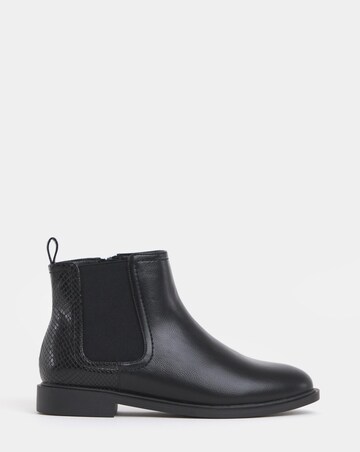 Helina Classic Ankle Chelsea Boots - Standard Fit (D)