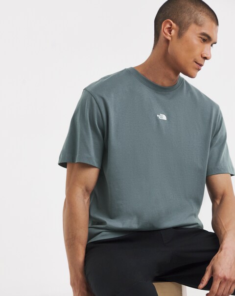 The North Face Essential Center Logo Relaxed T-Shirt
