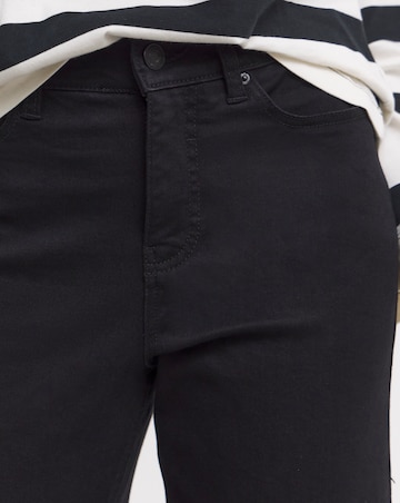 Black 24/7 Stretch Straight Leg Jeans