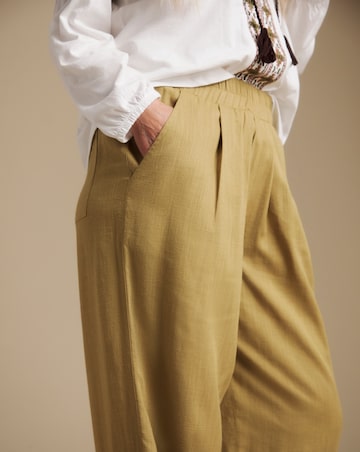 Julipa Linen Tailored Tapered Trousers