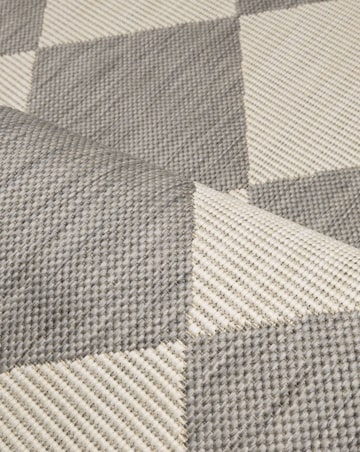 County Diamonds Indoor/Outdoor Rug