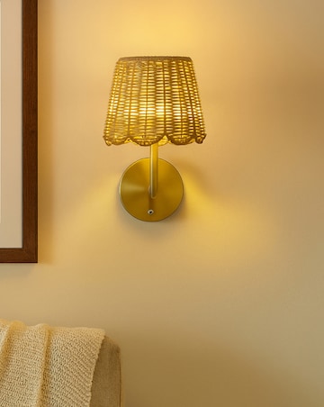 Calvera Scalloped Rattan Rechargeable Wall Light
