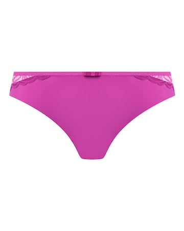 Freya Alanna Brief