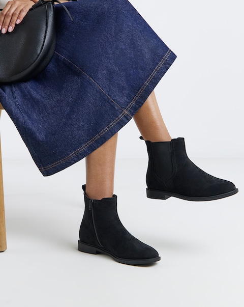 Emma Classic Chelsea Ankle Boots - Standard Fit (D)