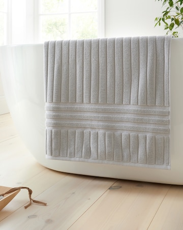 Bianca 100% Cotton Hotel Towel