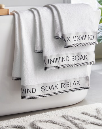 Catherine Lansfield Relax & Unwind 4 Piece Towel Bale