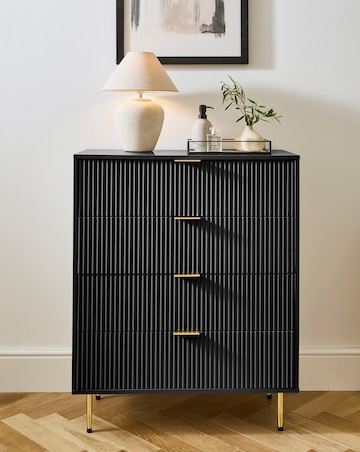 Fernley Small Chest
