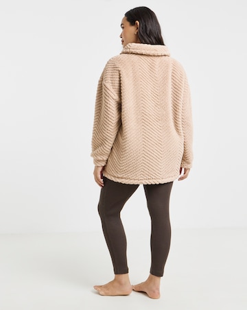 Pretty Secrets Textured Fleece Top And Legging Lounge Set
