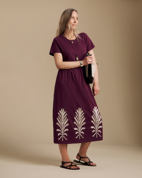 Julipa Petite Embroidered Hem Midi Dress