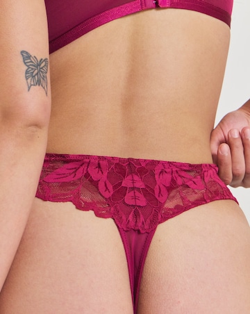 Pretty Secrets Leaf Lace Midi Thong Berry