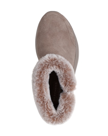 Skechers Taupe On The Go Encore Snow Capped Boots - Wide Fit (E)