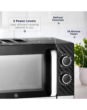 Swan Windsor Microwave Black