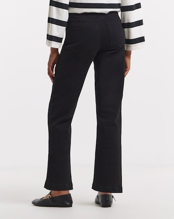 Black 24/7 Stretch Straight Leg Jeans