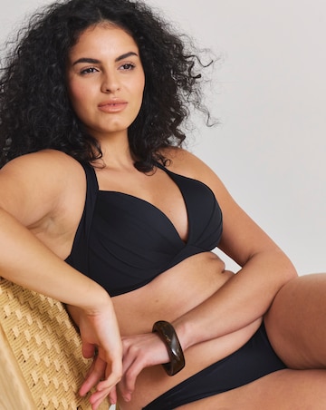 MAGISCULPT Triangle Bikini Top