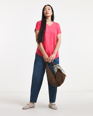 Pink V-Neck Short Sleeve Longline Curved Hem Top