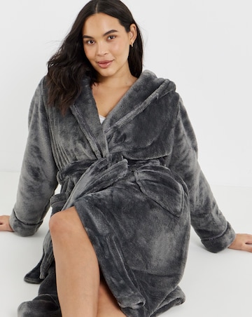 Pretty Secrets Luxury Robe