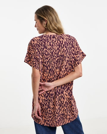 Print Crew Neck Grown On Sleeve Longline Dipped Back Top