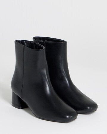 Carmella Block Heel Ankle Boots - Extra Wide Fit (EEE)