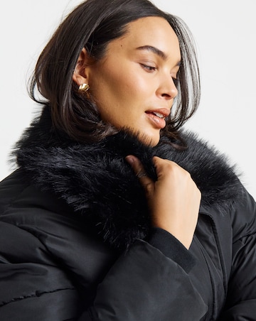 Black Faux Fur Collar Short Padded Coat