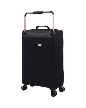 IT Luggage World's Lightest Medium Suitcase Set